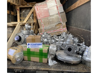 Отгружены регуляторы, клапаны, нить для набивки кассет и другое оборудование